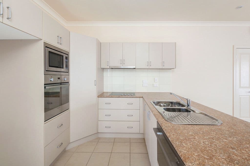 877 Plenty Road, SOUTH MORANG VIC 3752, South Morang - Thumbnail 8