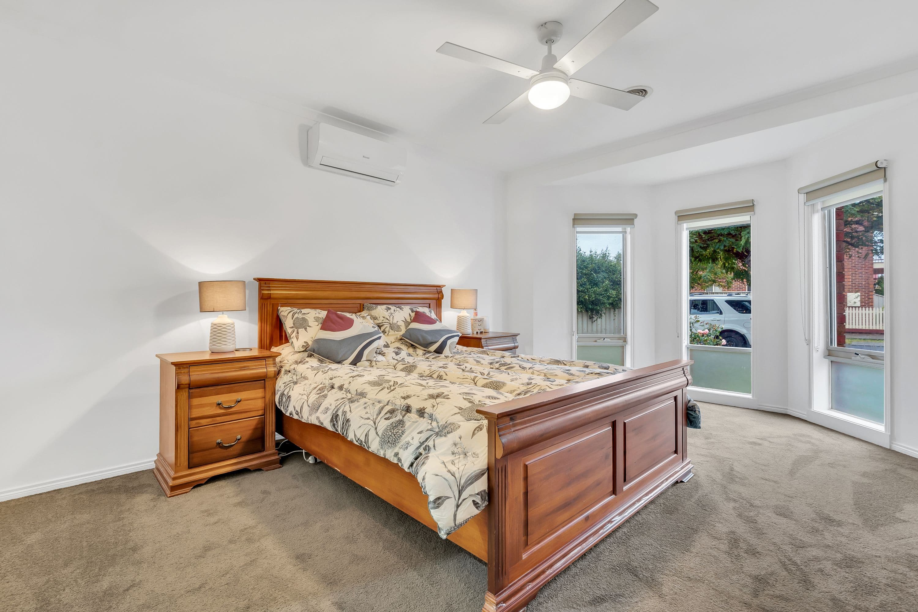 12 Mulberry Pass, Craigieburn VIC 3064, Craigieburn - Thumbnail 2