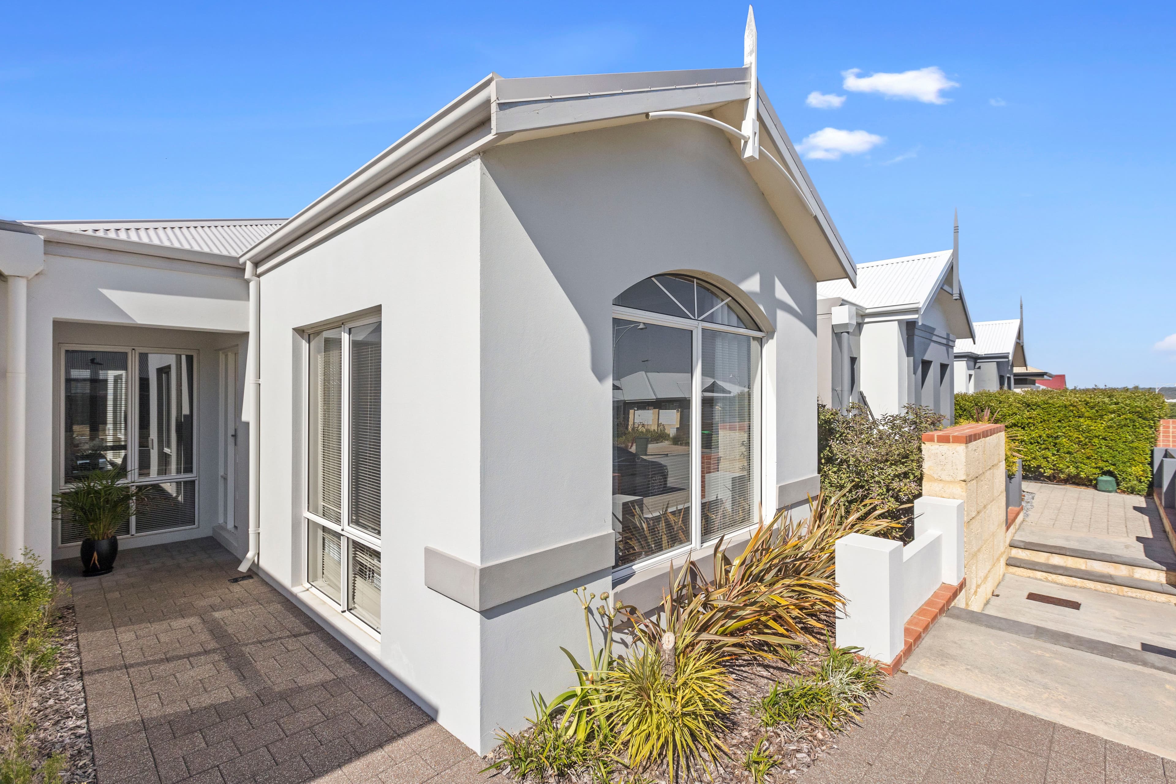 25 Pollock Way, Clarkson WA 6030, Clarkson - Thumbnail 2