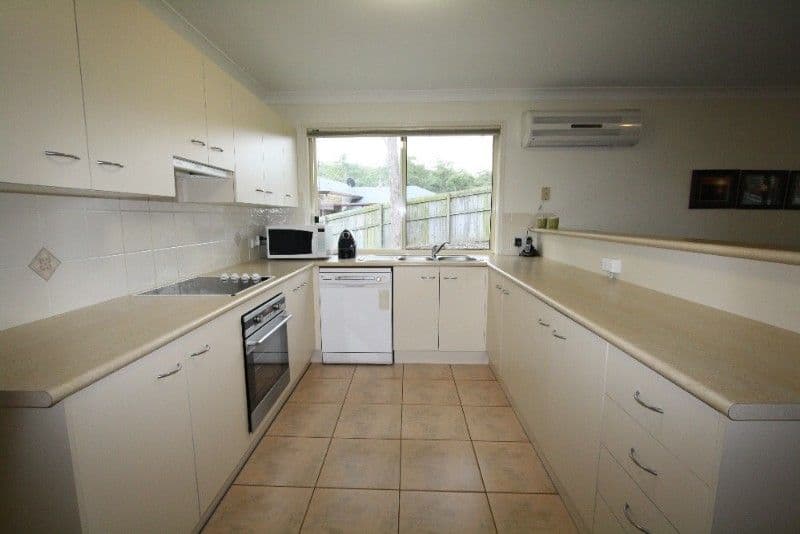 70 Kununurra Crescent, SHAILER PARK QLD 4128, Shailer Park - Thumbnail 3