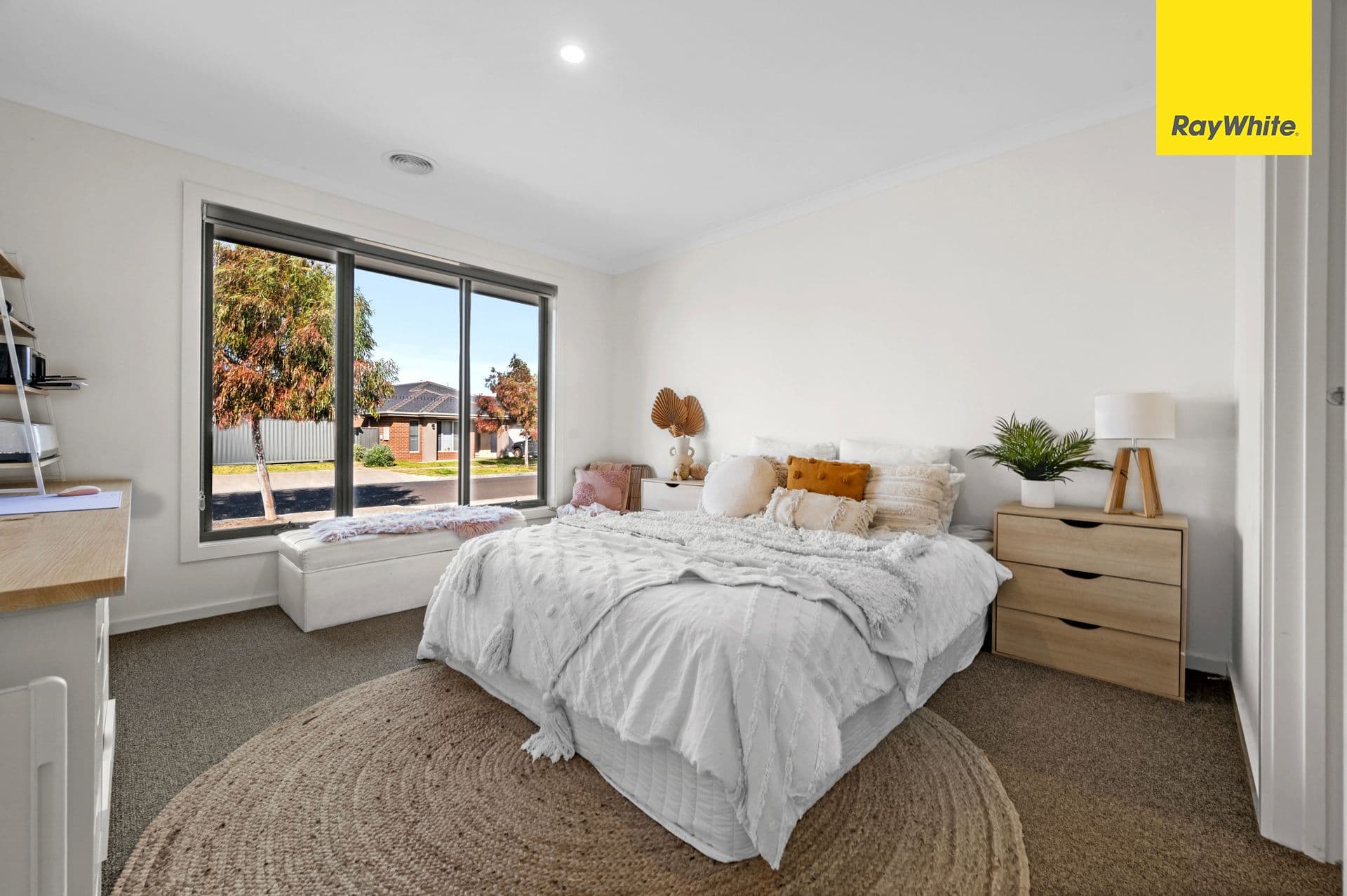 39 Azadi Crescent, Strathtulloh VIC 3338, Strathtulloh - Thumbnail 2