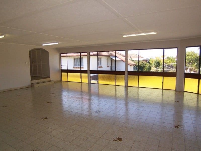 29 Queensway Street, UPPER MOUNT GRAVATT QLD 4122, Upper Mount Gravatt - Thumbnail 5