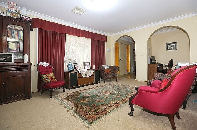 2 Bangalay Street, Georges Hall NSW 2198, Georges Hall - Thumbnail 2