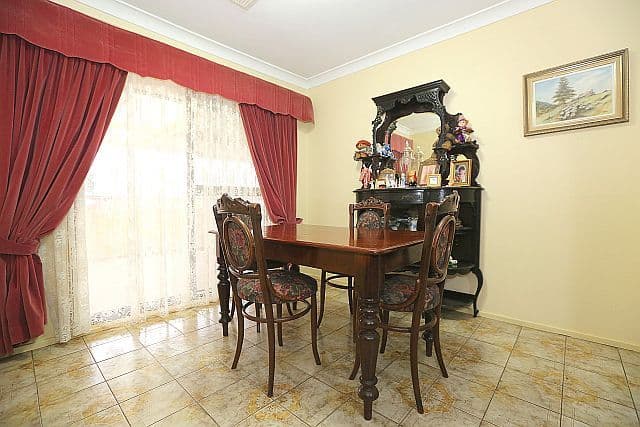 2 Bangalay Street, Georges Hall NSW 2198, Georges Hall - Thumbnail 5