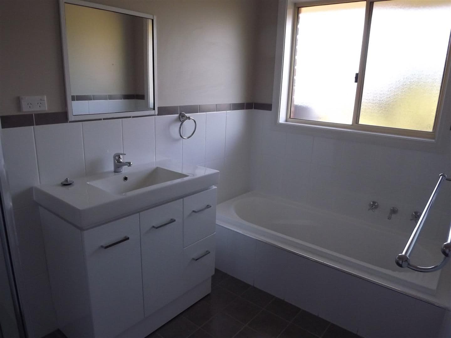 155 Condobolin Road, PARKES NSW 2870, Parkes - Thumbnail 6