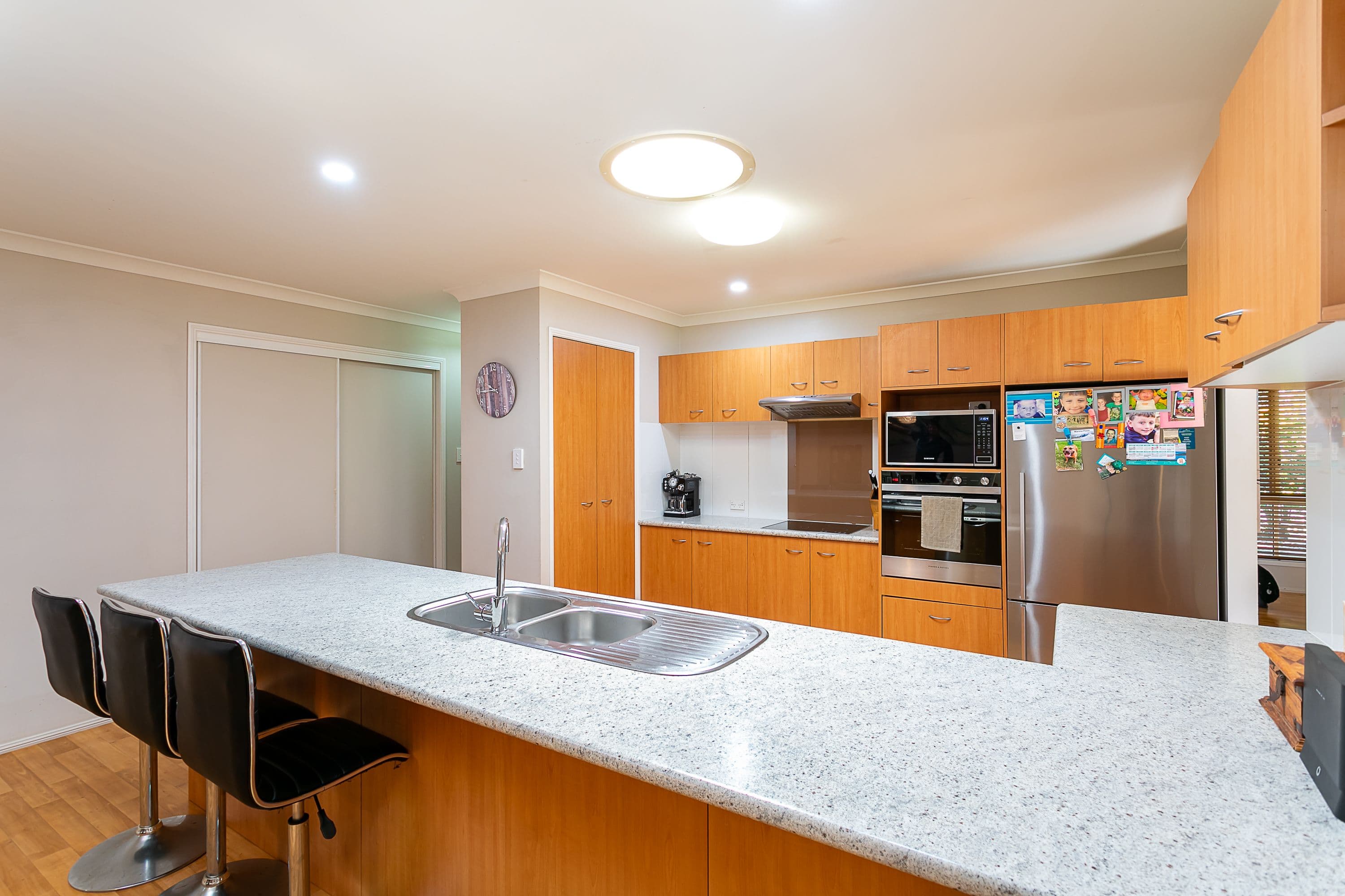 3 Kestrel Court, Victoria Point QLD 4165, Victoria Point - Thumbnail 2