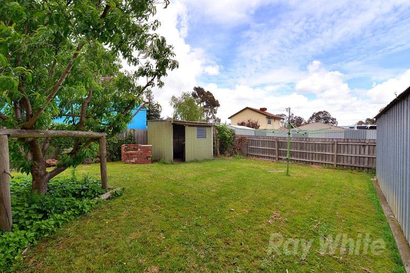 34 Arnold Drive, SCORESBY VIC 3179, Scoresby - Thumbnail 7