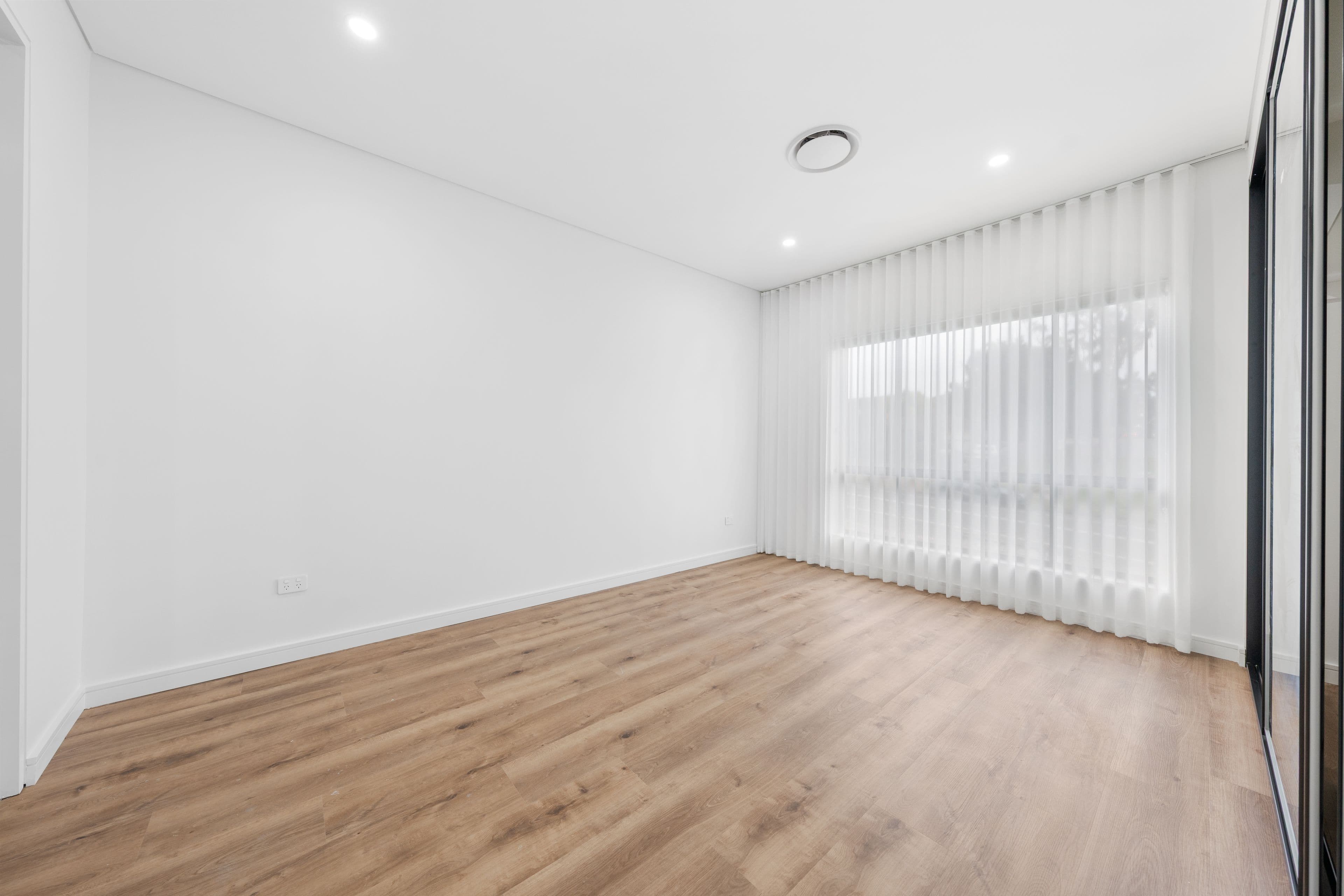 30 Restwell Road, Bossley Park NSW 2176, Bossley Park - Thumbnail 4