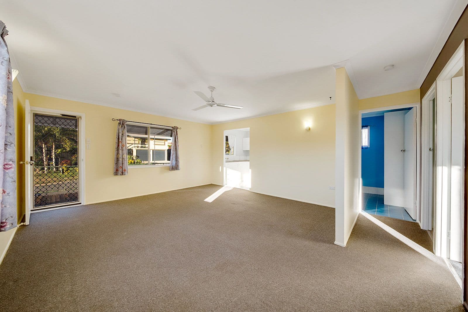 11 Watson Close, South Gladstone QLD 4680, South Gladstone - Thumbnail 4