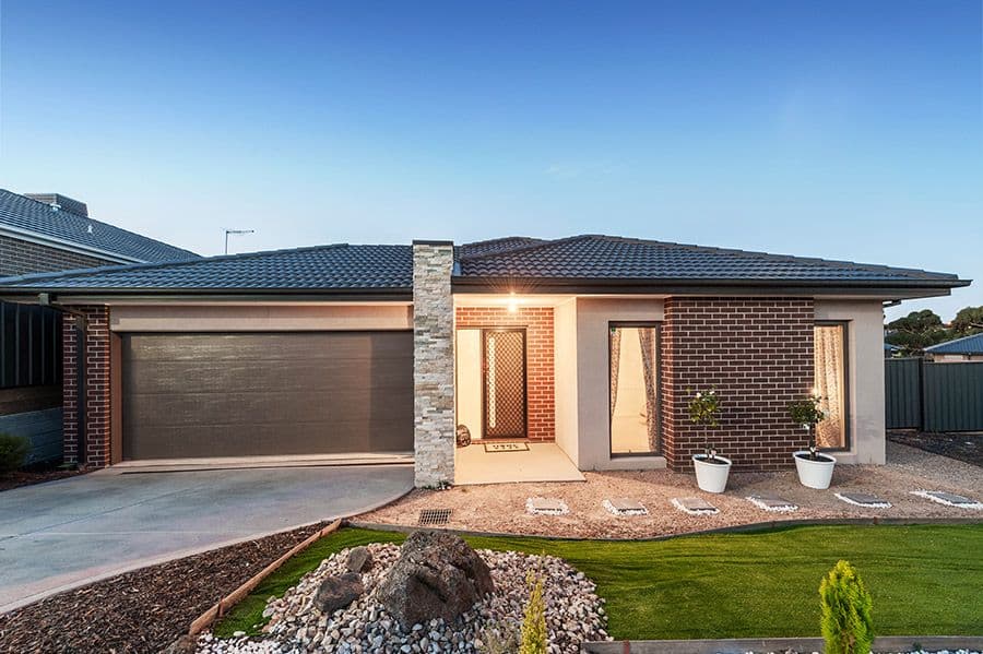 4 Iron Bridge Road, Craigieburn VIC 3064, Craigieburn - Image 1
