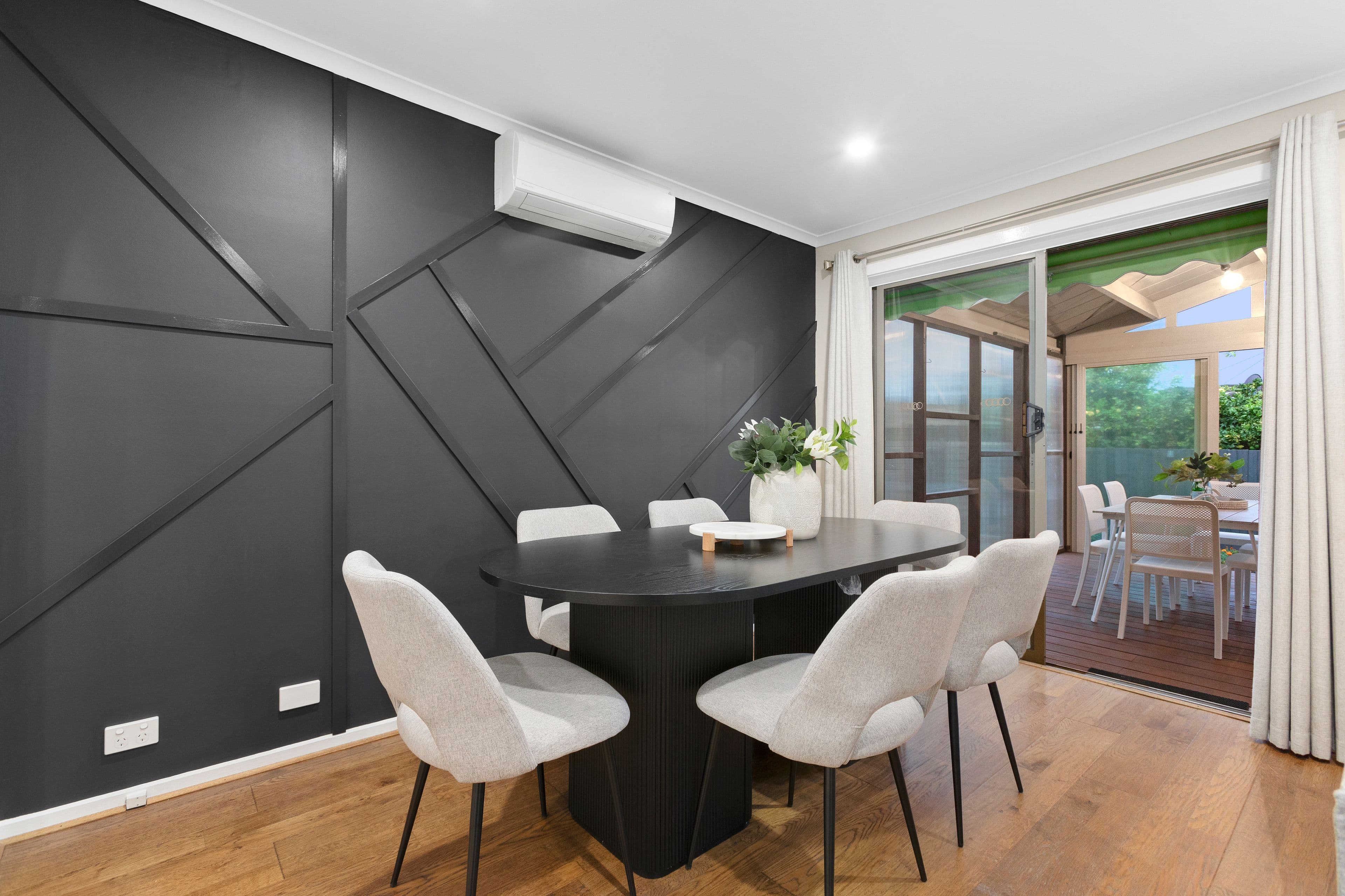 4 Blackburn Drive, Cheltenham VIC 3192, Cheltenham - Thumbnail 7