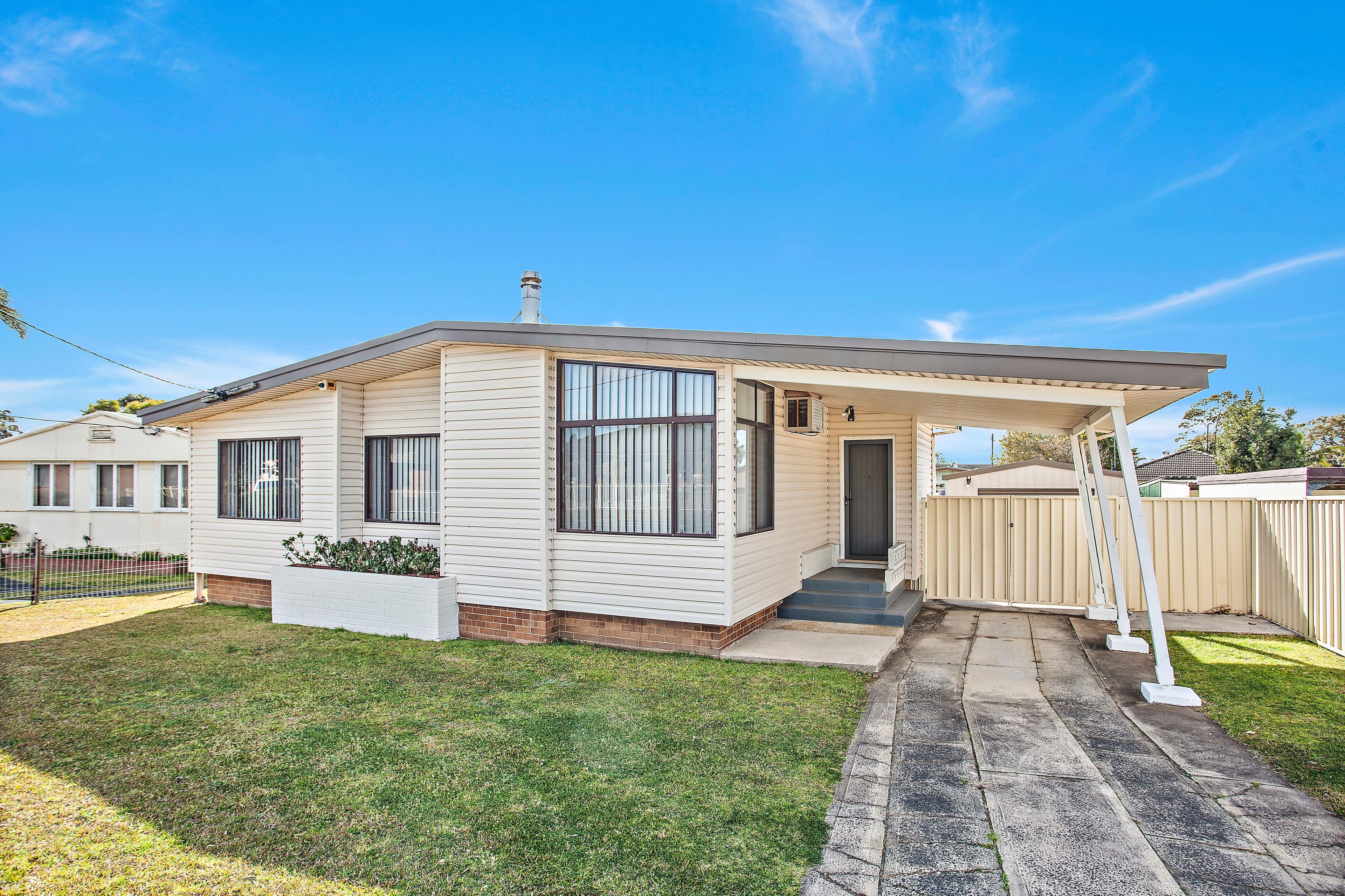 29 Davidson Street, Warilla - Image 1