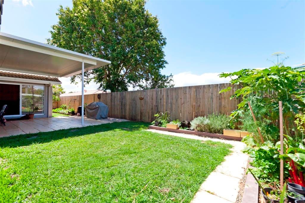 8 Champagne Crescent, THORNLANDS QLD 4164, Thornlands - Thumbnail 3