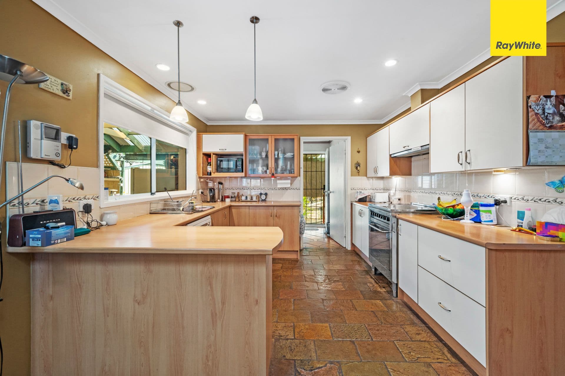 1 Shebler Place, Melton VIC 3337, Melton - Thumbnail 5