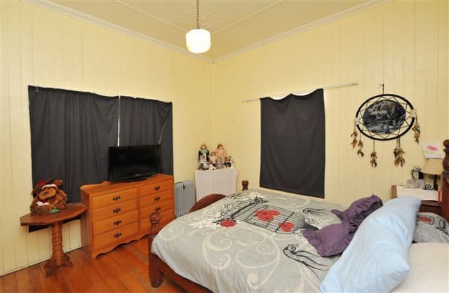 3 Second Avenue, HARRISTOWN QLD 4350, Harristown - Thumbnail 4