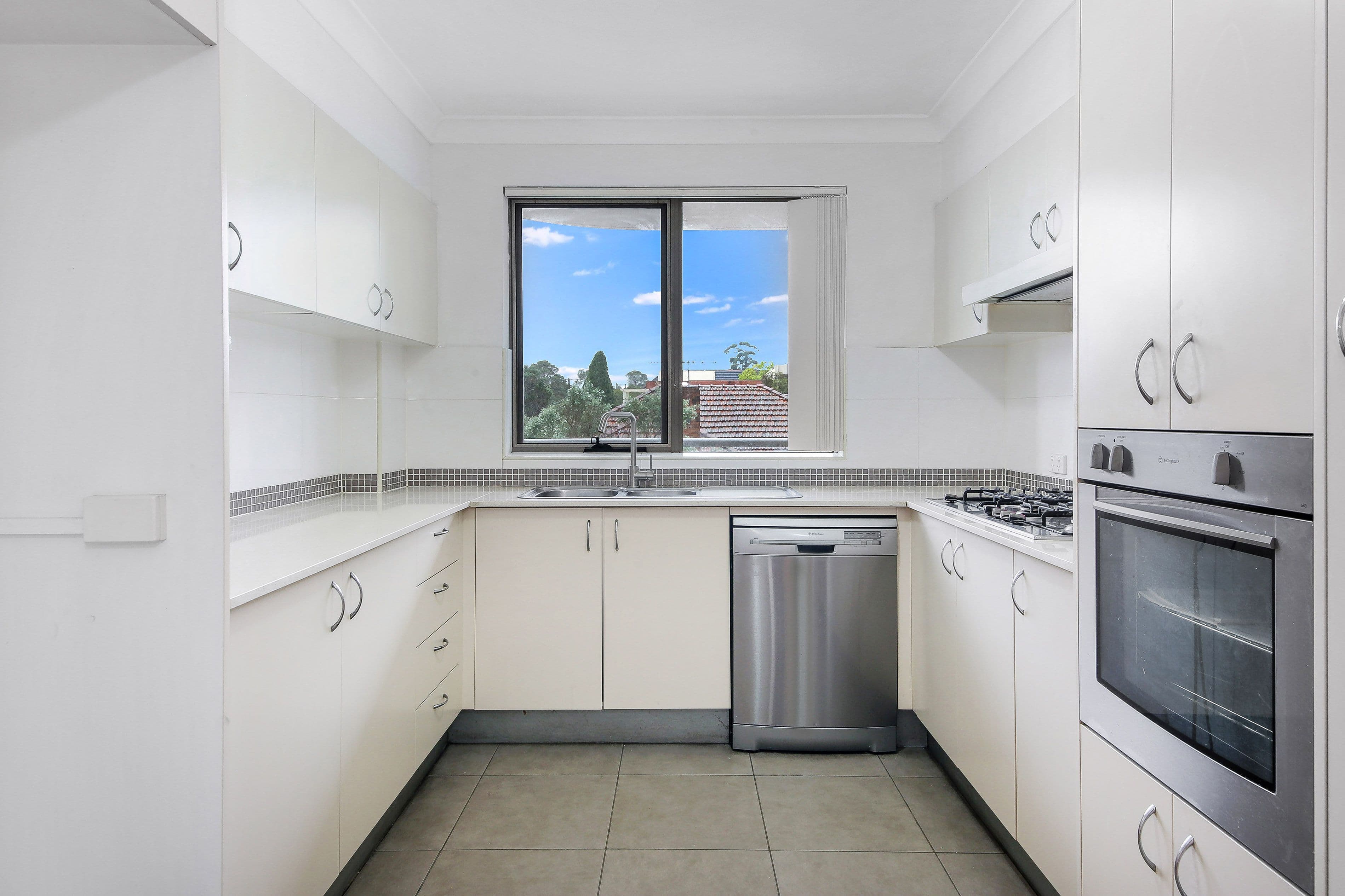 260 Belmore Road, Riverwood NSW 2210, Riverwood - Thumbnail 4
