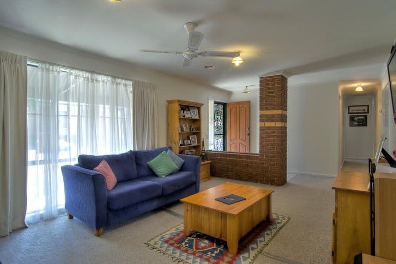 20 Woodside Close, SOMERVILLE VIC 3912, Somerville - Thumbnail 2
