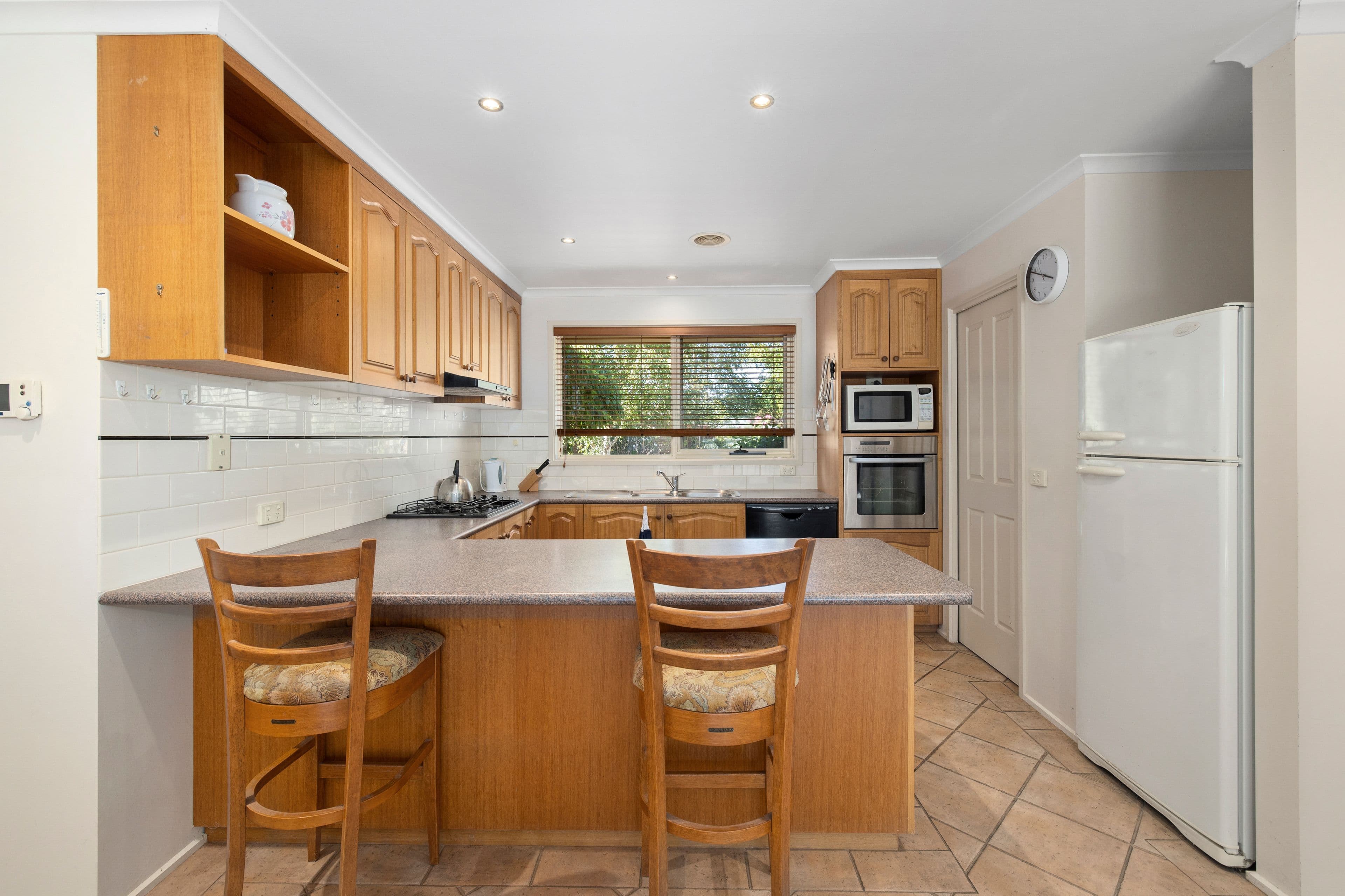 6 Boberski Close, Ararat VIC 3377, Ararat - Thumbnail 4