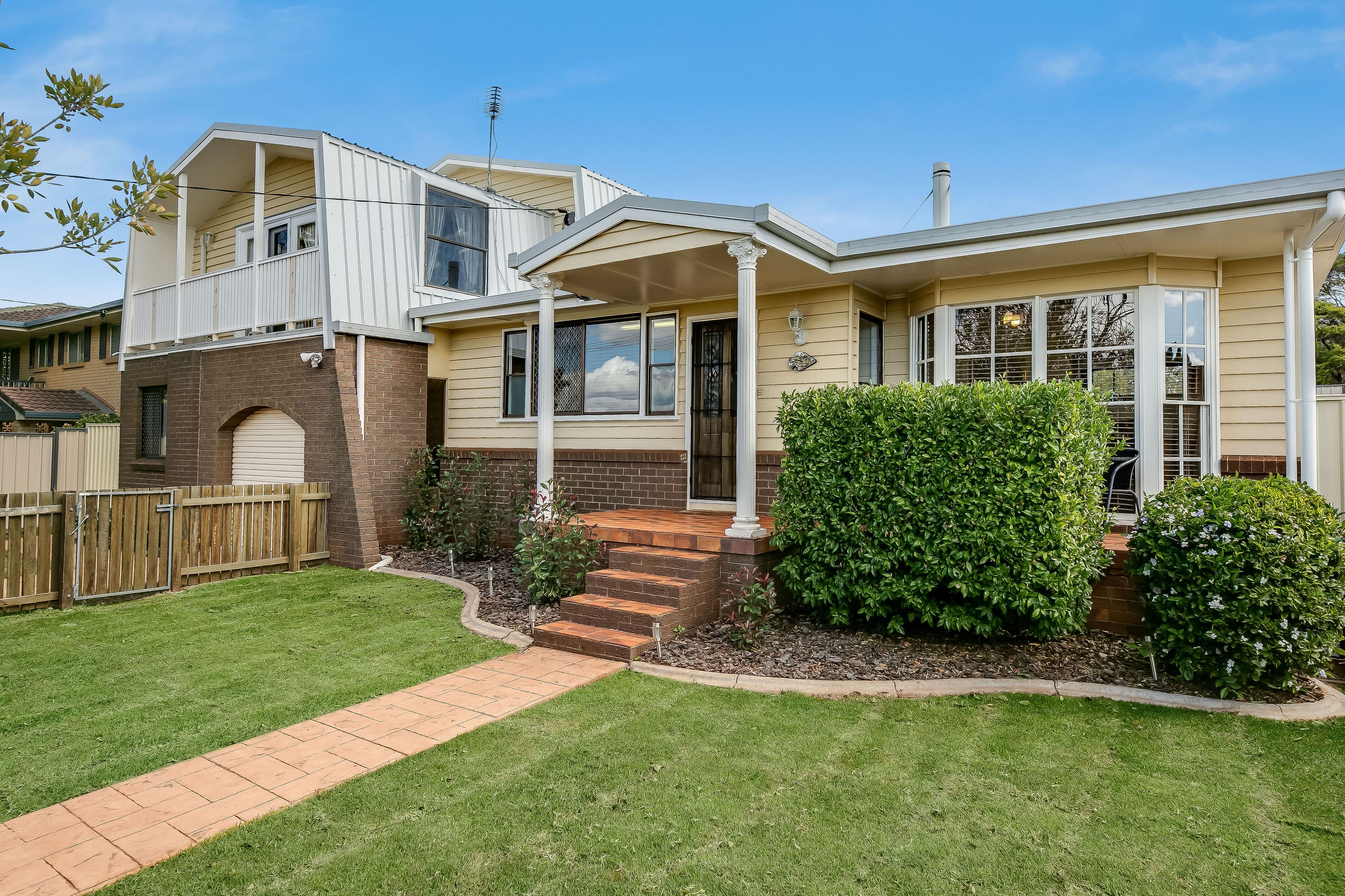 75 Hoey Street, Kearneys Spring QLD 4350, Kearneys Spring - Thumbnail 2