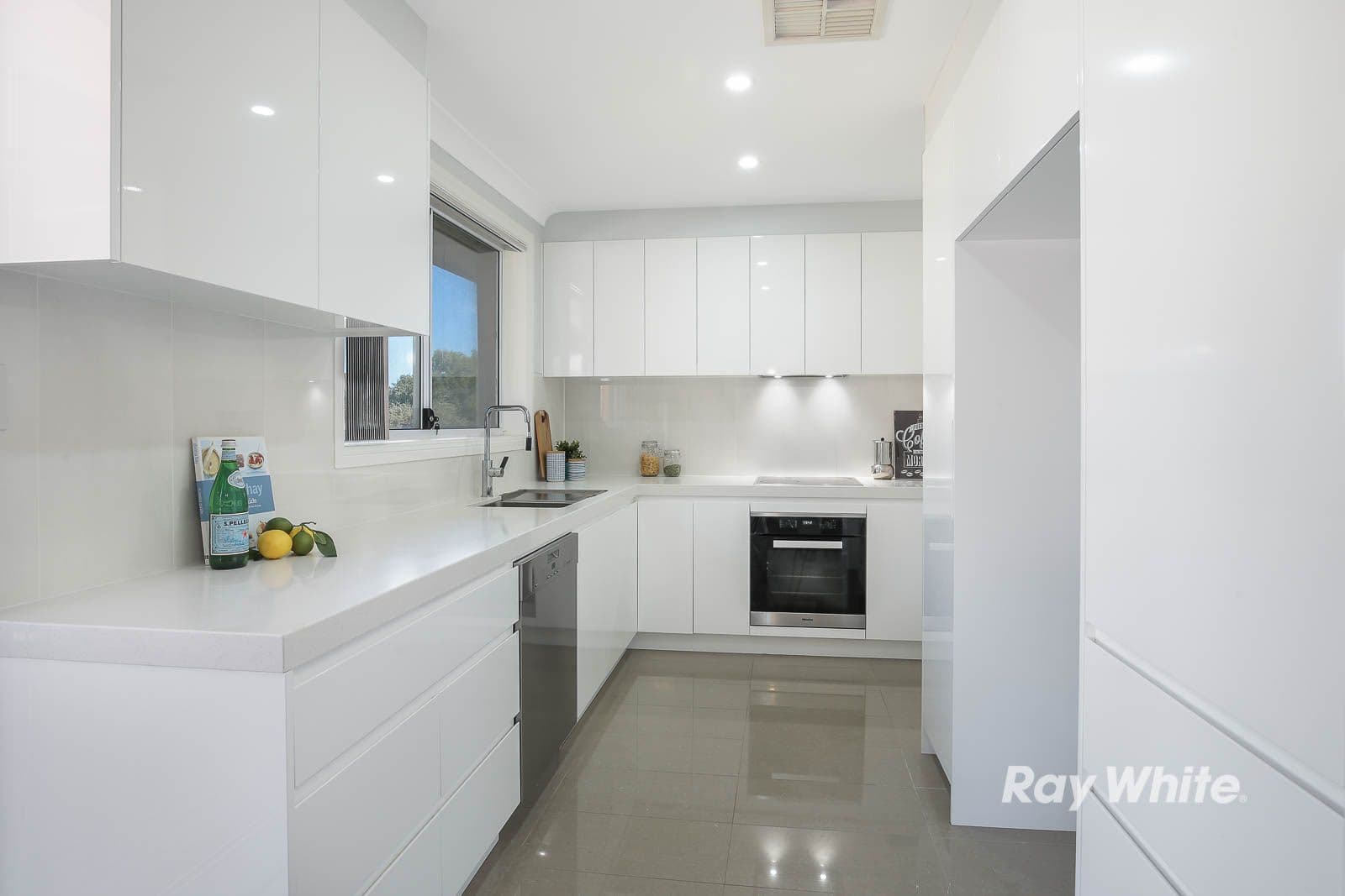 2 Pye Avenue, Northmead - Thumbnail 4