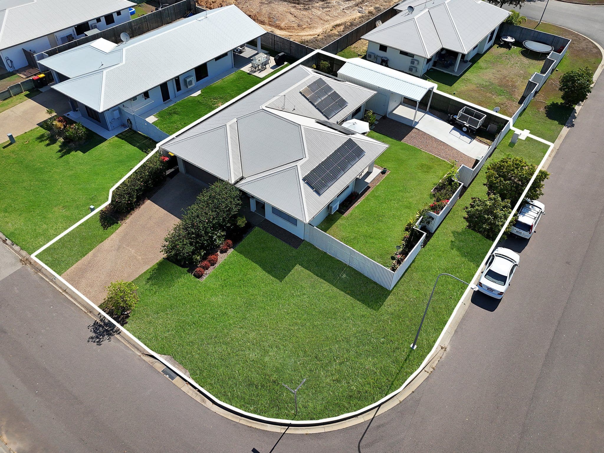 1 Holbourne Street, Bushland Beach QLD 4818, Bushland Beach - Image 1