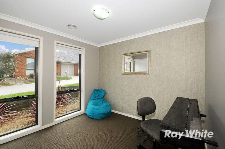 11 Brunnings Road, Carrum Downs VIC 3201, Carrum Downs - Thumbnail 8