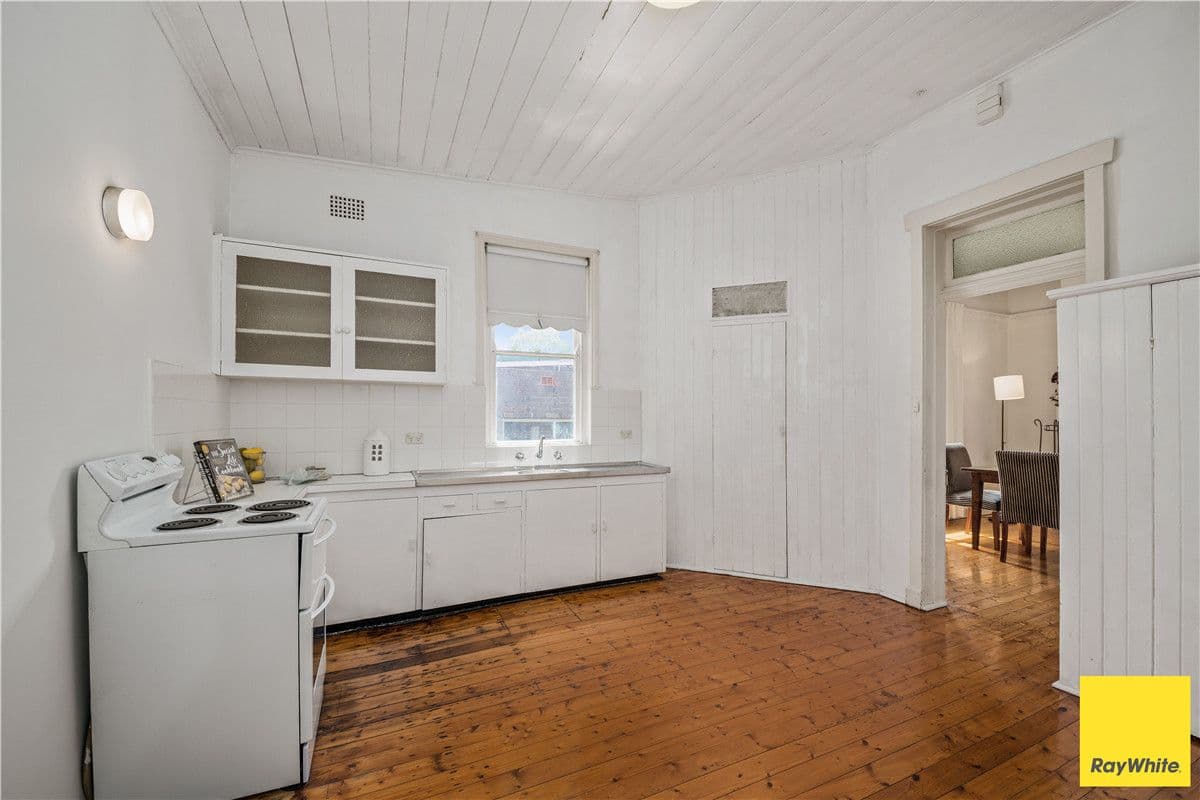 98 Waratah Street, Haberfield - Thumbnail 7