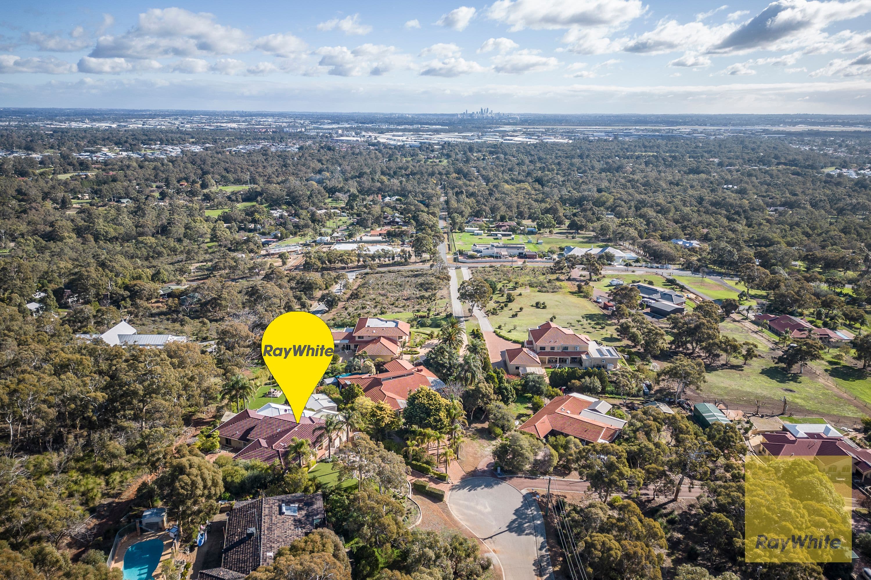 9 Simeon Close, Kalamunda WA 6076, Kalamunda - Thumbnail 7