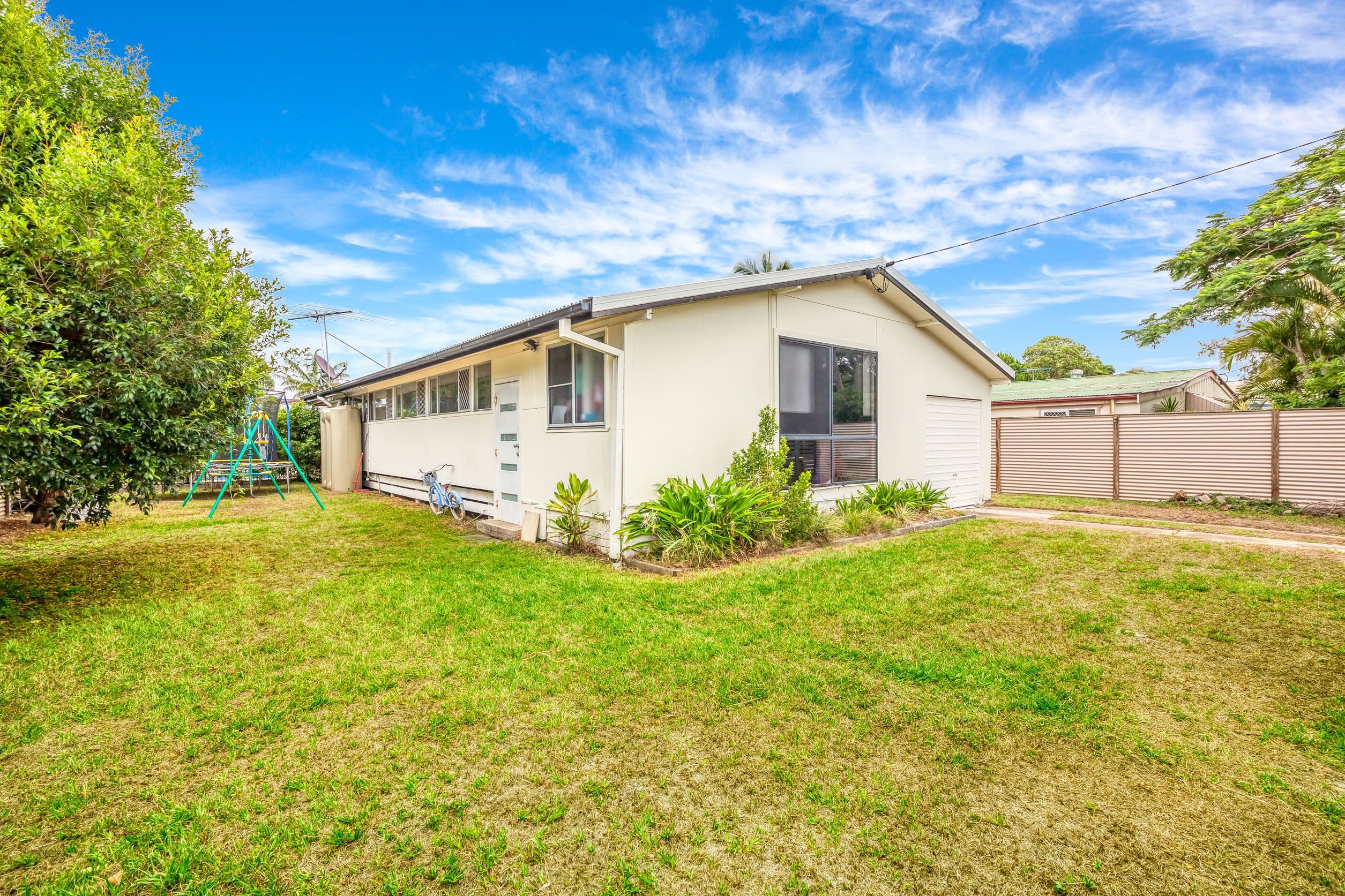 10 Gidya Avenue, Bongaree QLD 4507, Bongaree - Thumbnail 2