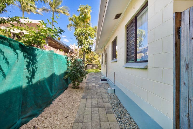 30 Strombus Avenue, TRINITY BEACH QLD 4879, Trinity Beach - Thumbnail 6