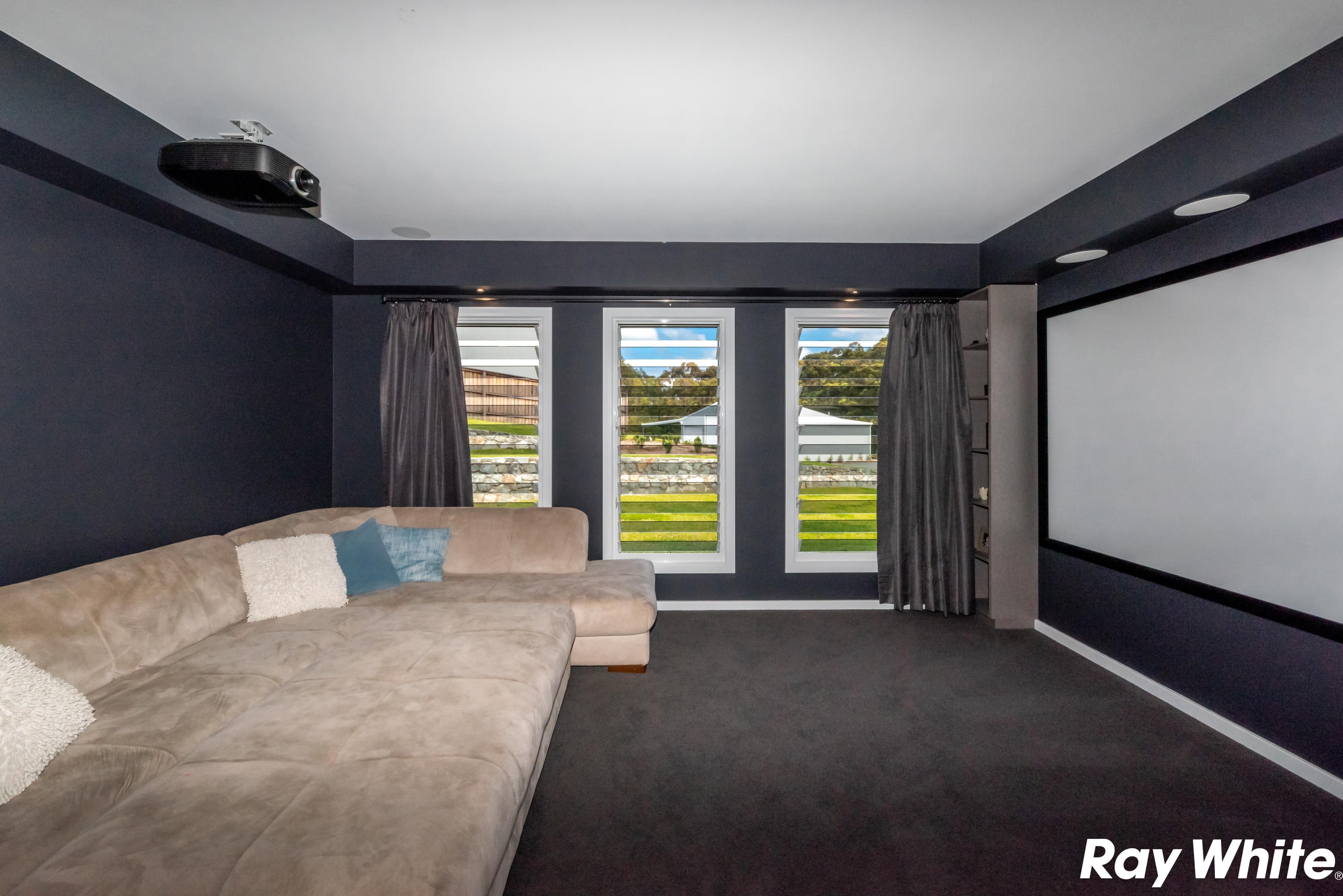 10 Avoca Court, Red Head - Thumbnail 8