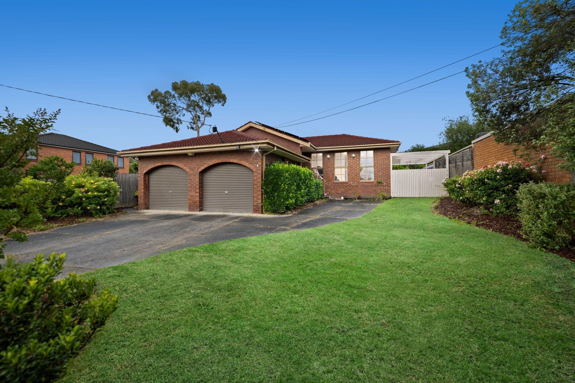 32 Lockhart Drive, Rosebud, Rosebud - Image 1