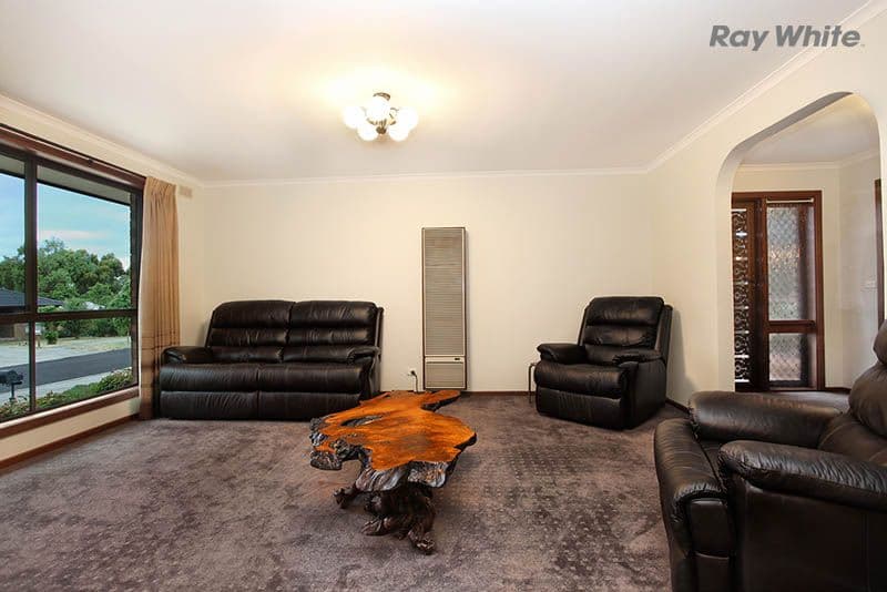 10 Dakar Court, KEILOR DOWNS VIC 3038, Keilor Downs - Thumbnail 4