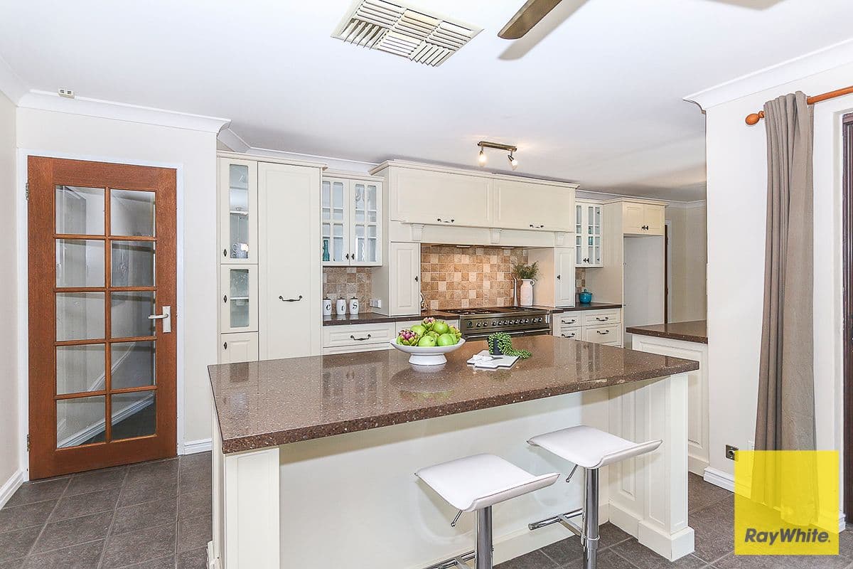 5 Sturt Place, Padbury WA 6025, Padbury - Image 1