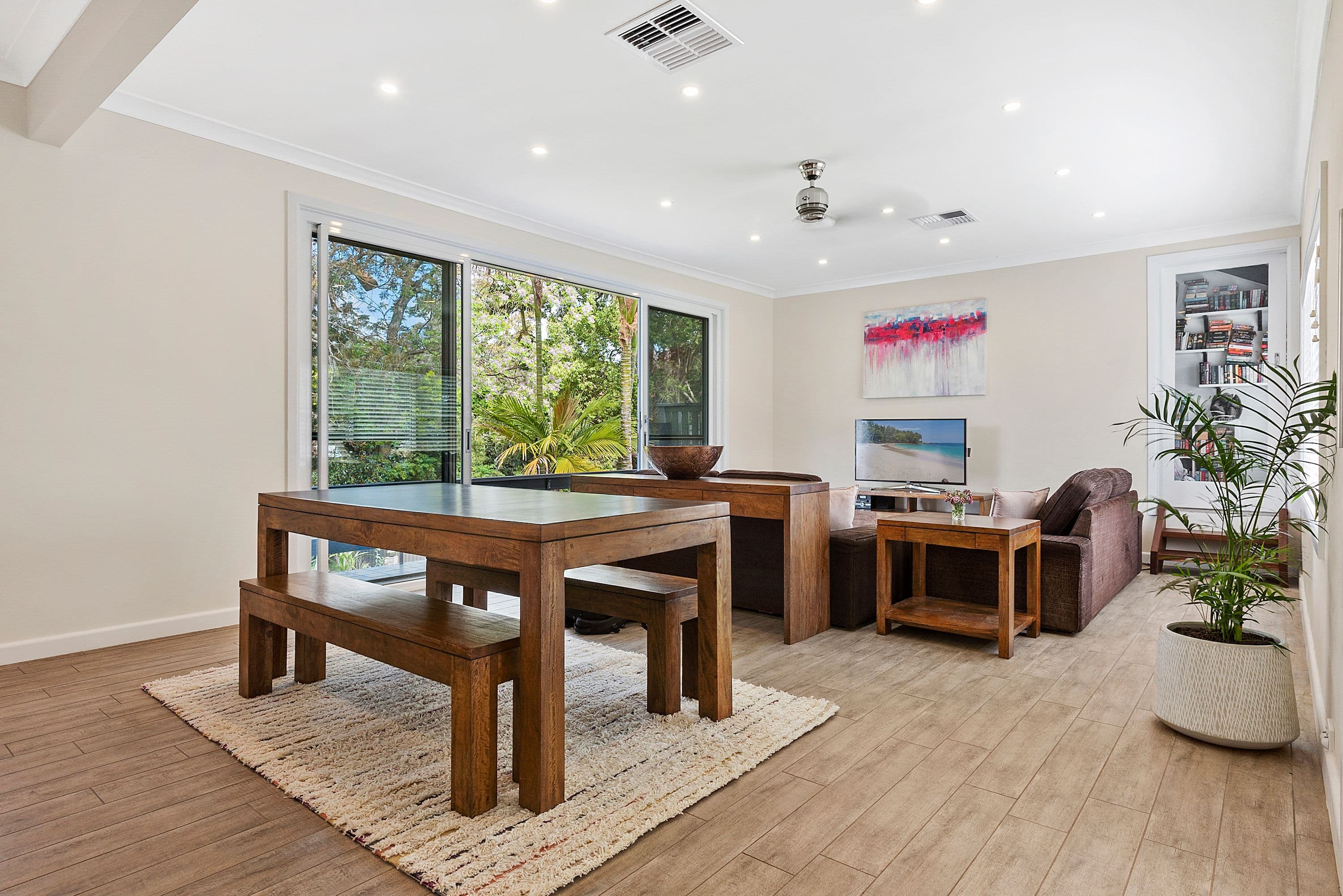 27 Unwin Road, Waitara - Thumbnail 2