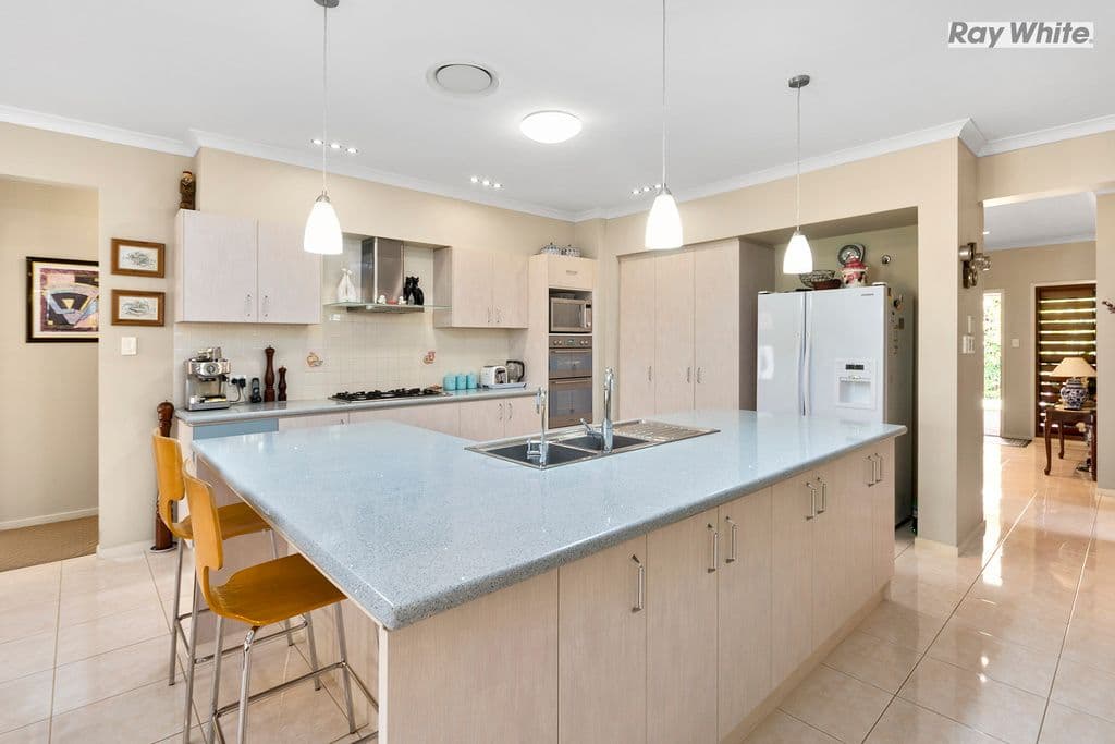 59 Condamine Drive, Sinnamon Park QLD 4073, Sinnamon Park - Thumbnail 2
