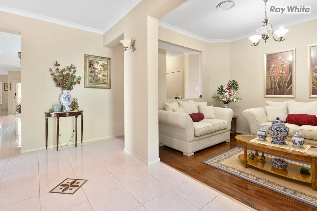 59 Condamine Drive, Sinnamon Park QLD 4073, Sinnamon Park - Thumbnail 4