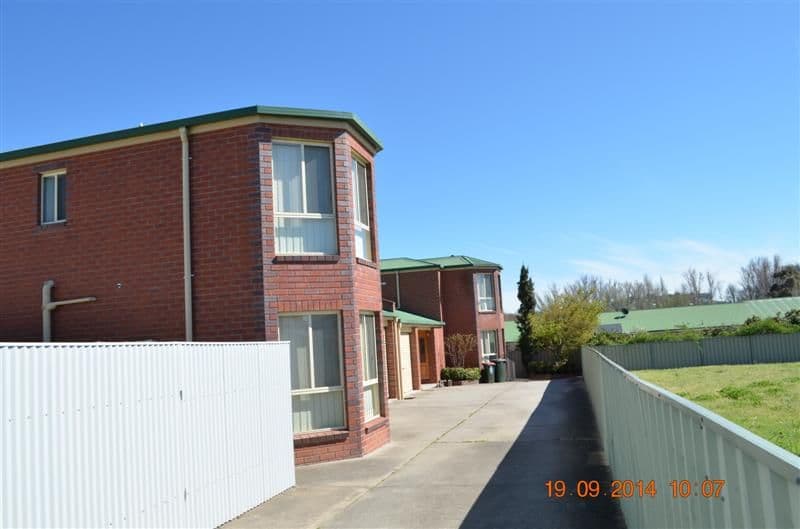 25 Merivale Street, Tumut - Image 1