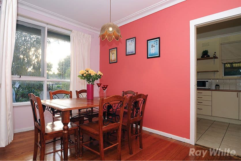 57 Wilga Street, MOUNT WAVERLEY VIC 3149, Mount Waverley - Thumbnail 5