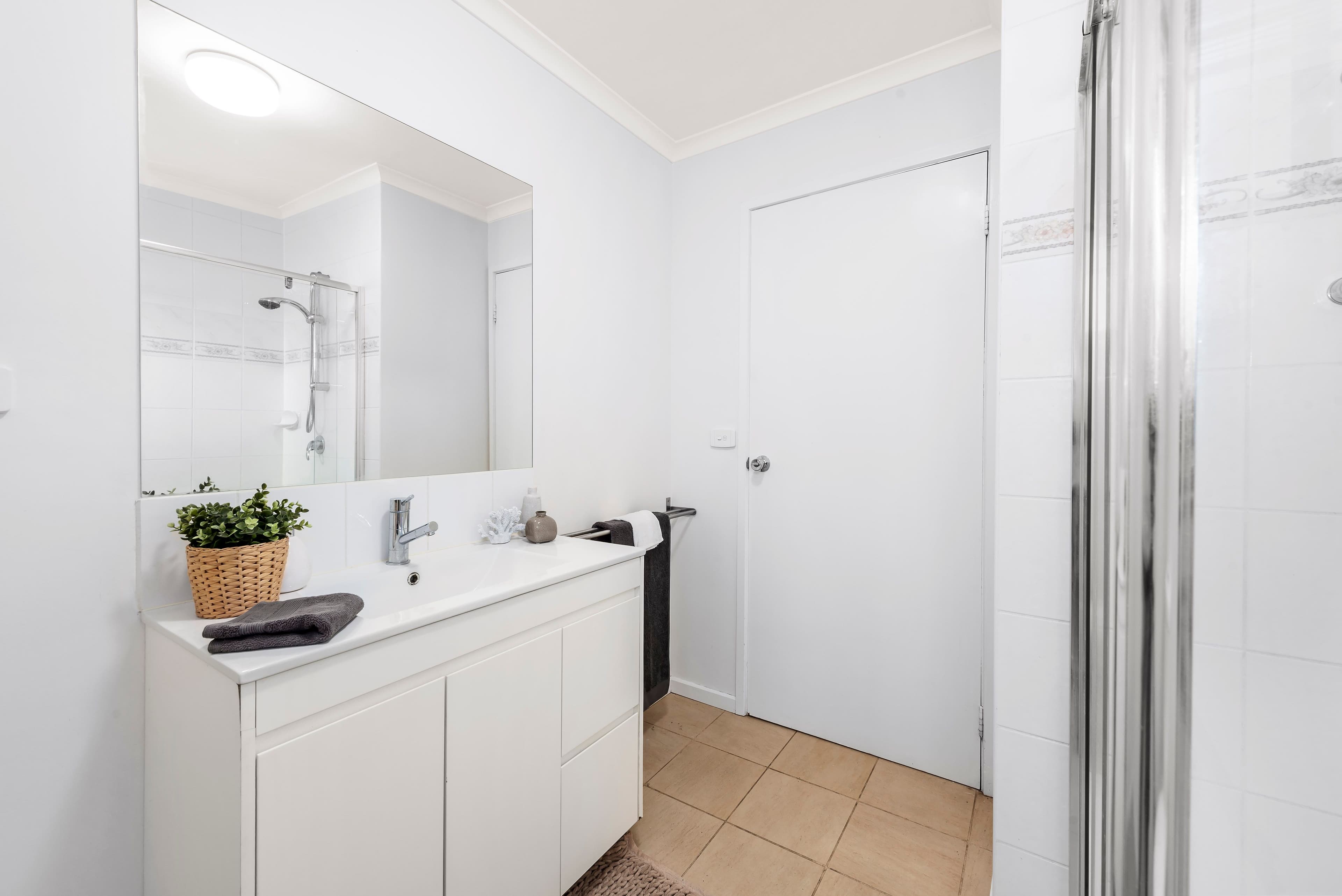 42 Blamey Avenue, Mill Park VIC 3082, Mill Park - Thumbnail 7