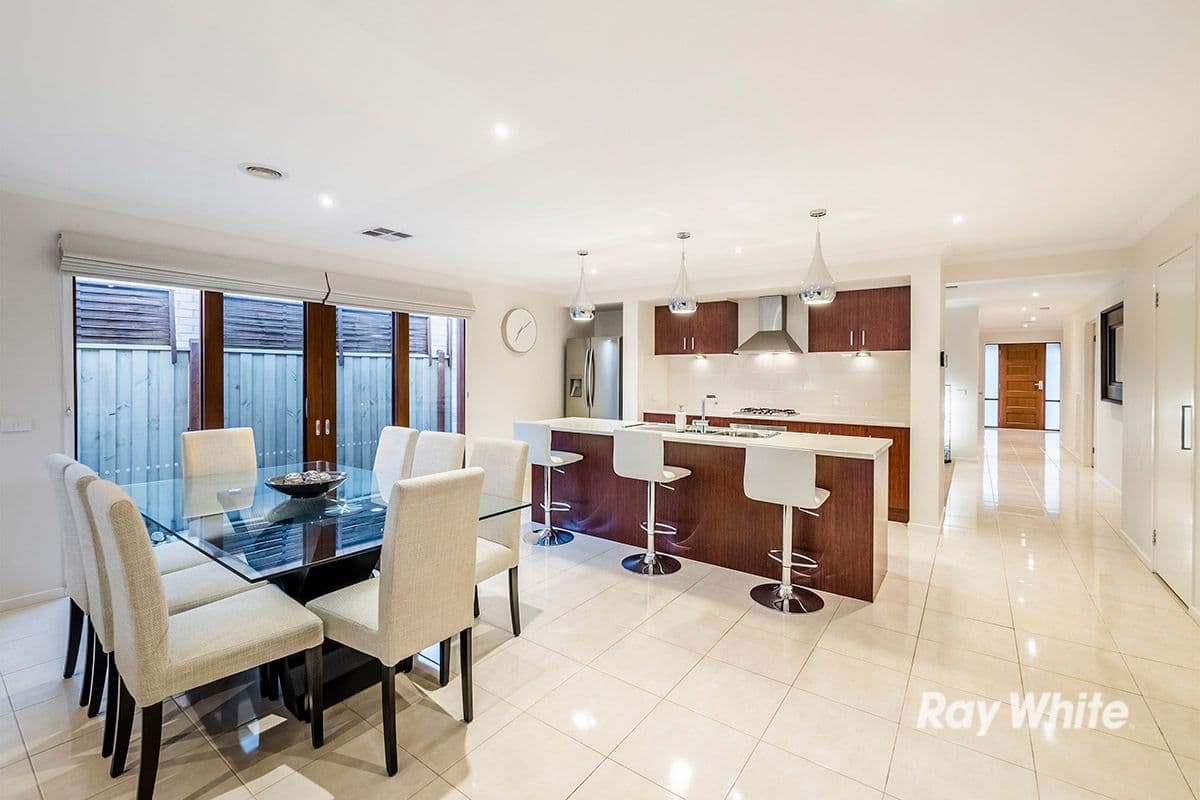 18 Lemon Grove, Cranbourne West VIC 3977, Cranbourne West - Thumbnail 4