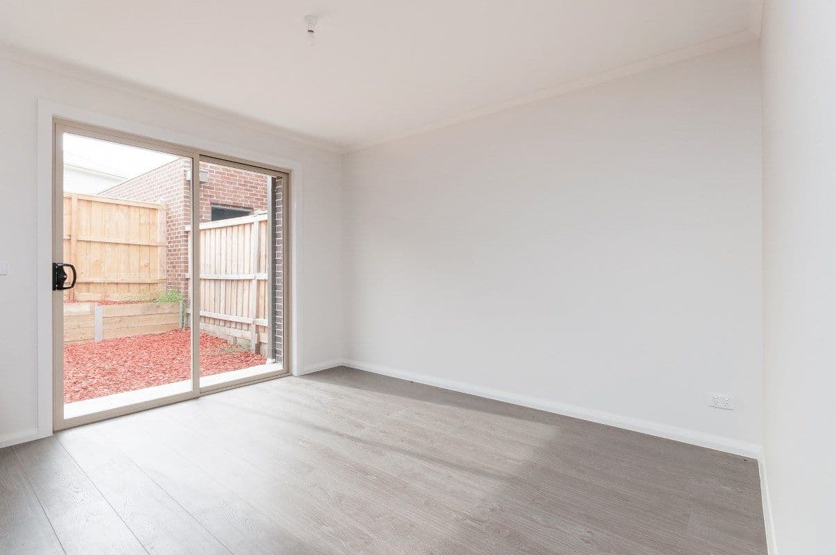 184 Grand Boulevard, CRAIGIEBURN VIC 3064, Craigieburn - Thumbnail 3