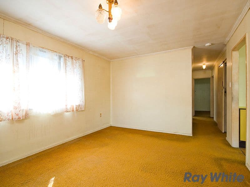 12 Plateau Crescent, Carrara, QLD, 4211, Carrara - Thumbnail 3