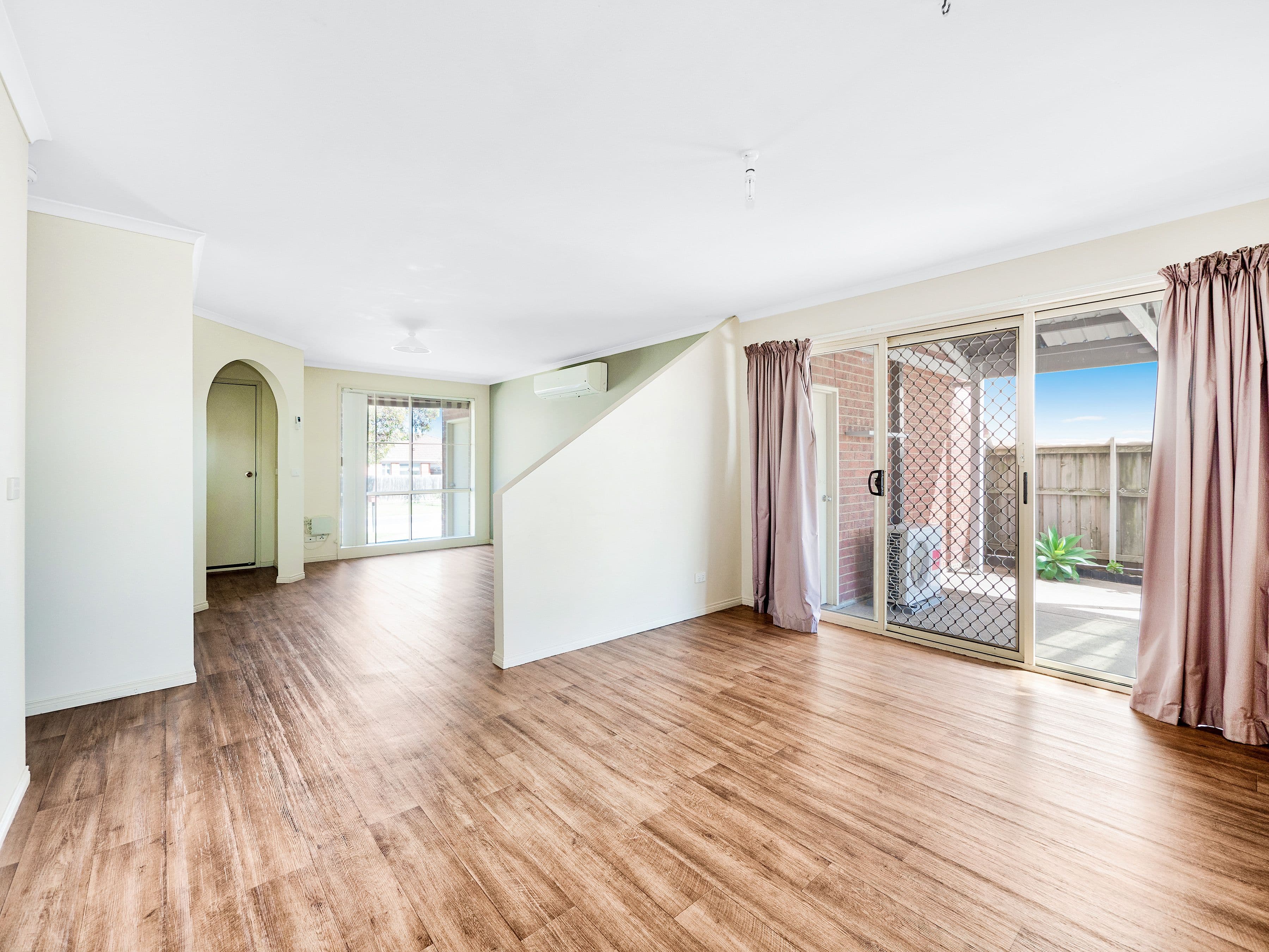 17 Fishburn Place, Cranbourne West VIC 3977, Cranbourne West - Thumbnail 5