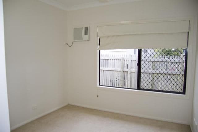 15 Timbury Way, MOUNT LOUISA QLD 4814, Mount Louisa - Thumbnail 8