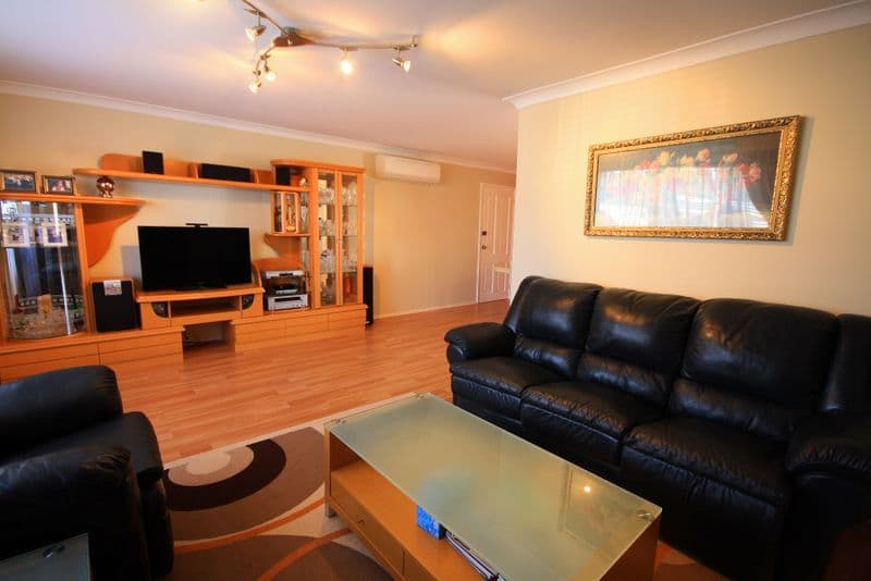 32 Harrow Road, Glenfield NSW 2167, Glenfield - Thumbnail 7