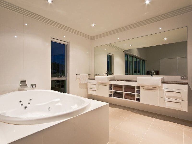 46 Azzurra Drive, VARSITY LAKES QLD 4227, Varsity Lakes - Thumbnail 3