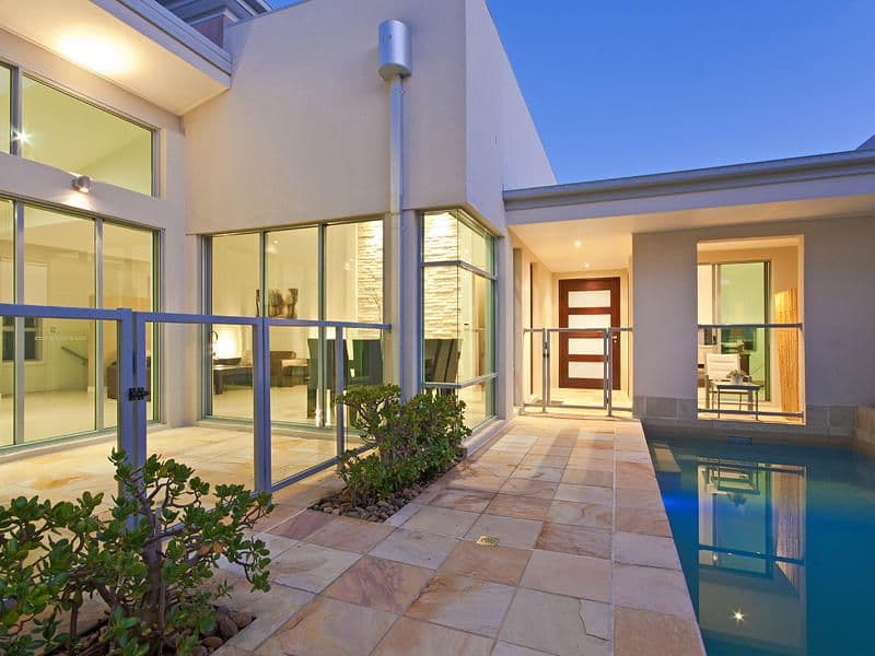 46 Azzurra Drive, VARSITY LAKES QLD 4227, Varsity Lakes - Thumbnail 4