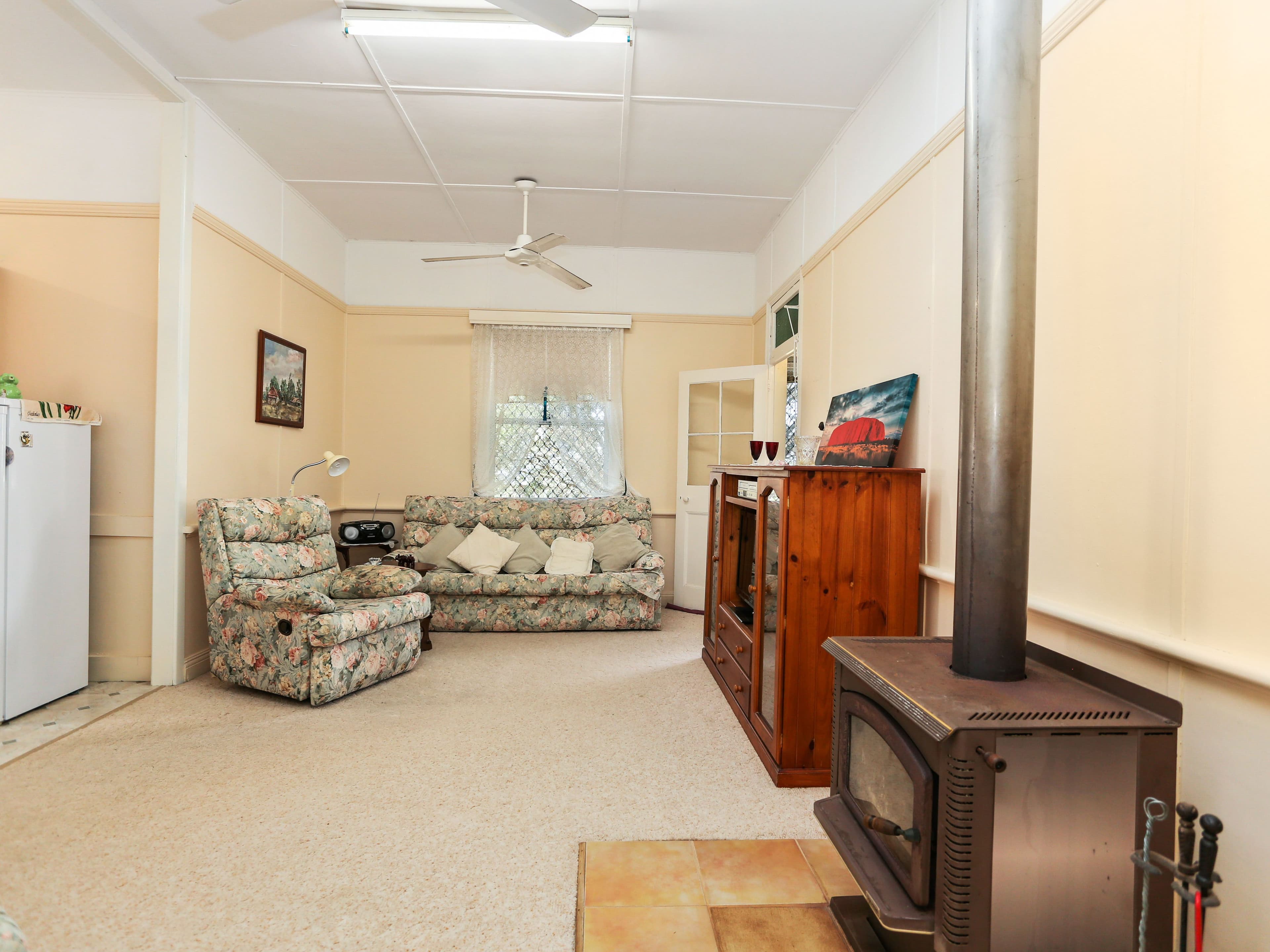 41 High Street, Lawrence - Thumbnail 3