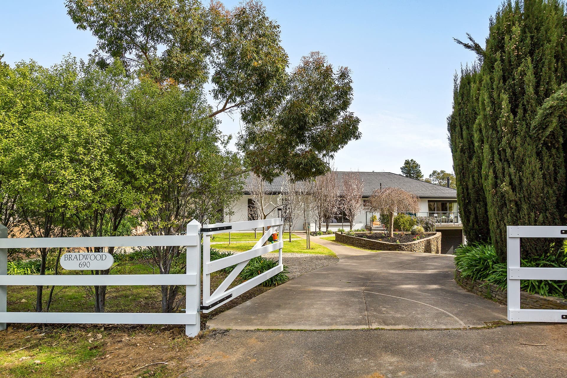 690 Longwood Road, Bradbury - Image 1
